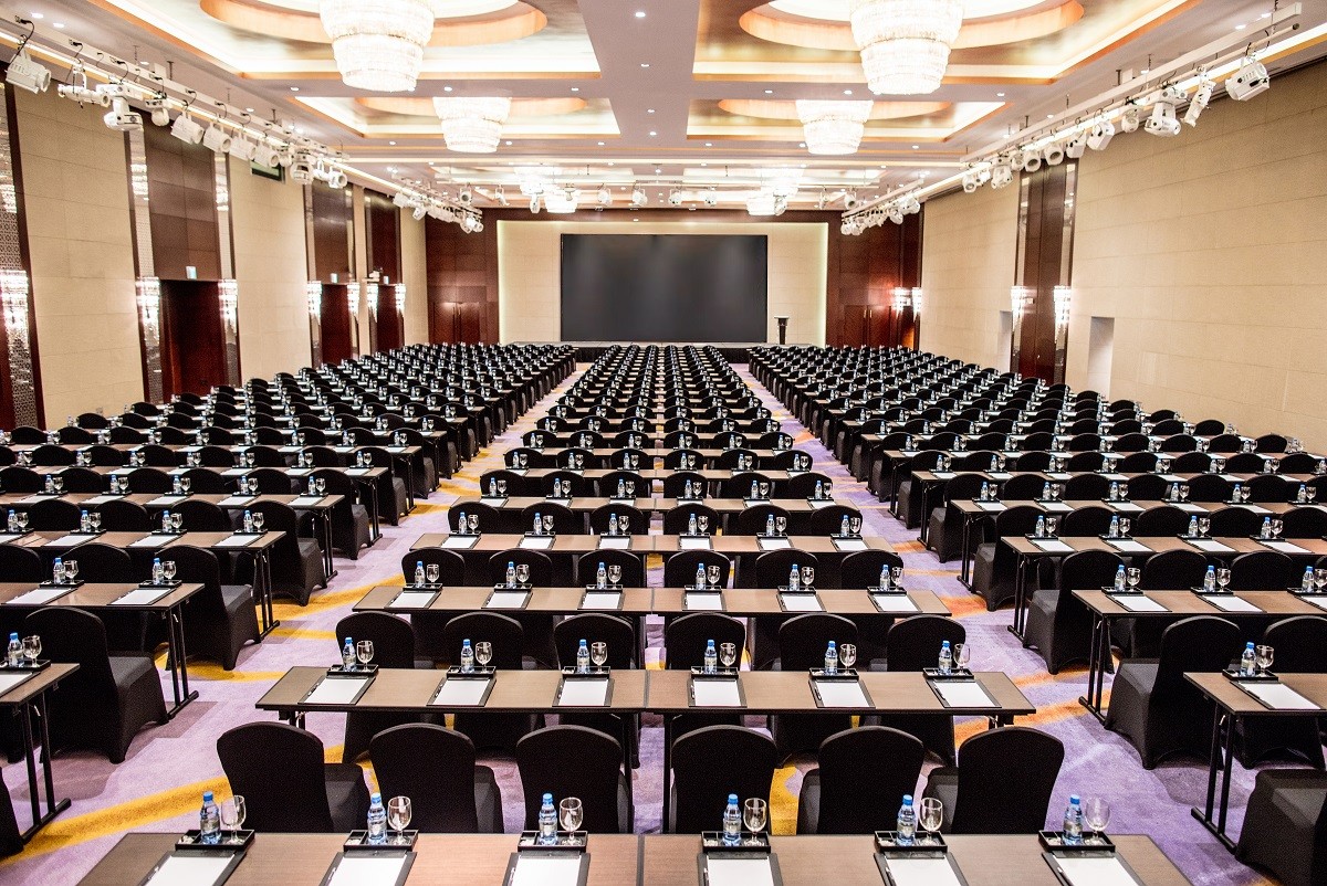 intercontinental-new-hanoi-grand-ballroom-led-1784805493.jpg