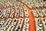 Quốc hội họp về công tác nhân sự, thông qua các nghị quyết về kinh tế, ngân sách