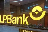 Chứng khoán LPBank bị phạt gần 900 triệu đồng vì loạt sai phạm
