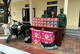 Bắt giữ đối tượng vận chuyển trái phép pháo hoa nổ