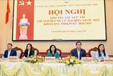 Chủ tịch Ủy ban Trung ương MTTQ Bùi Thị Minh Hoài tiếp xúc cử tri tại Đơn vị bầu cử số 5