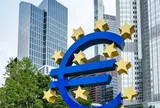 Ngân hàng Trung ương châu Âu giữ lãi suất, cảnh báo lạm phát tăng vì cú sốc năng lượng