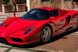 Siêu phẩm triệu đô Ferrari Enzo bị tai nạn vì nguyên nhân khó đỡ