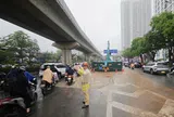 Hà Nội phân luồng giao thông tại các tuyến phố có rào chắn dự án chống ngập