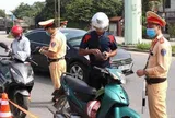 Những lỗi bị CSGT tạm giữ xe máy, không phải ai cũng biết
