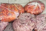 Bắt giữ gần 1 tạ thực phẩm bẩn vận chuyển qua biên giới