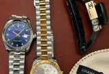 Hải quan bắt lô hàng giả Gucci, Chanel, Rolex trị giá tiền tỷ
