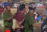 Bắt nghi phạm sát hại người tình trong phòng trọ rồi vờ nhảy cầu tự tử