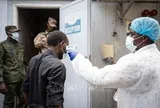 Nhiều nước tăng cường kiểm soát biên giới và y tế trước nguy cơ Ebola lây lan