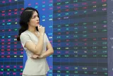 Dòng tiền tìm đến cổ phiếu ngân hàng, VN-Index tích lũy chờ vượt mốc 1.925 điểm