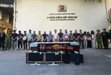 Bắt giám đốc và 16 nhân viên Công ty mua bán nợ Song Long