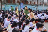 Công khai đường dây nóng tiếp nhận phản ánh về bạo lực học đường