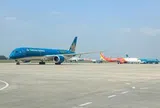 Gần 40 chuyến bay bị ảnh hưởng do vật thể bay, Cục Hàng không ra cảnh báo khẩn