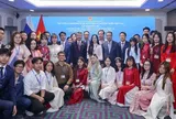 Thủ tướng Lê Minh Hưng: Mỗi người Việt Nam ở nước ngoài phải là một đại sứ của dân tộc