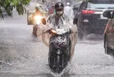 Chiều tối nay, miền Bắc đón mưa to "sầm sập", tâm điểm nơi nào?