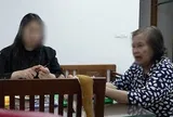 Xử lý thế nào khi người cao tuổi trong nhà dính bẫy lừa đảo?