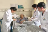 Người phụ nữ 56 tuổi tử vong dù chỉ ăn đồ hấp, bác sĩ cảnh báo thói quen "cực độc"