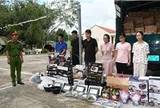 Triệt phá nhóm lừa bán hàng gia dụng giá cao gấp nhiều lần giá trị thực