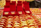 Giá vàng hôm nay (2/8): Người mua lỗ 2 triệu đồng/lượng