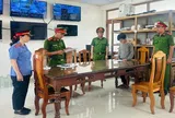 Bắt tạm giam nam thanh niên dùng clip nhạy cảm đe dọa, uy hiếp bạn gái nhí sau khi chia tay
