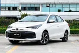 Toyota Vios lấy lại ngôi đầu sau đúng 1 tháng bị Honda City vượt mặt, khoảng cách doanh số vẫn hơn 1.300 xe