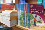 Bộ GD&ĐT lý giải nguyên nhân thiếu sách giáo khoa đầu năm học