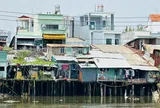 Những mái nhà chênh vênh bên bờ Nam kênh Đôi trước ngày di dời