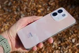 Cũng tên "17 Pro Max" nhưng điện thoại này rẻ hơn iPhone 17 đến cả 10 triệu, pin dùng 3 ngày không cần cắm sạc