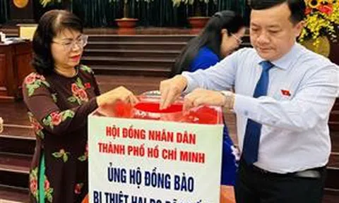 HĐND TP Hồ Chí Minh quyên góp, ủng hộ gần 900 triệu đồng cho đồng bào lũ lụt các tỉnh miền Bắc