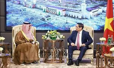 Thủ tướng Phạm Minh Chính làm việc với các doanh nghiệp lớn của Saudi Arabia