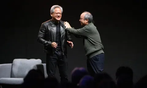 CEO Nvidia nuối tiếc vì từ chối khoản vay của tỷ phú Masayoshi Son để tự thâu tóm chính công ty mình