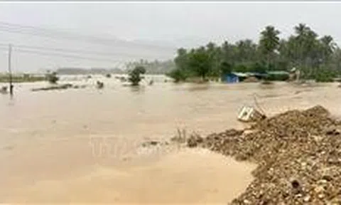 Mưa lớn ở huyện An Lão gây ngập 14 điểm, giao thông chia cắt