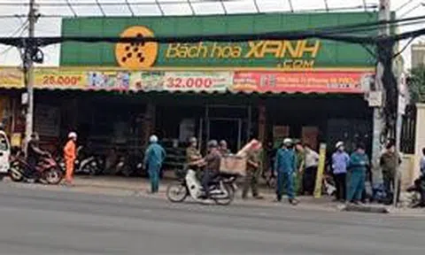 TP Hồ Chí Minh: Cháy cửa hàng Bách Hóa Xanh ở huyện Bình Chánh