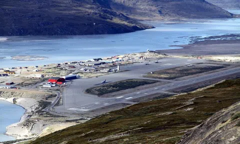 Đan Mạch tính mở rộng căn cứ không quân ở Greenland