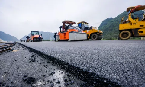 Trên những công trường cho khát vọng đất nước vươn mình