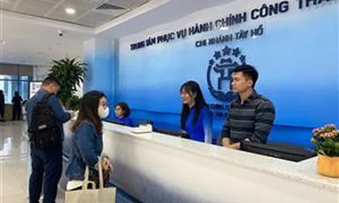 Hà Nội có thể cách chức cán bộ chậm giải quyết thủ tục hành chính cho người dân