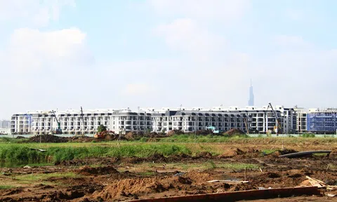 Thị trường nhà liền thổ phân hóa: Hà Nội tăng mạnh, TP HCM giao dịch chậm