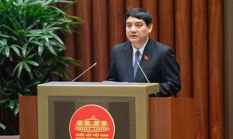Băn khoăn quy định không được công khai thông tin về sai phạm của nhà giáo