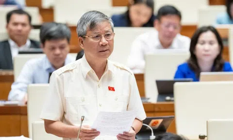 "Tăng ngay, tăng mạnh thuế thuốc lá vì sinh mạng nhân dân, xin đừng chần chừ"