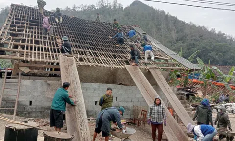 Xoá nhà tạm, dột nát: Không chỉ xây nhà, mà giúp dân thoát nghèo bền vững