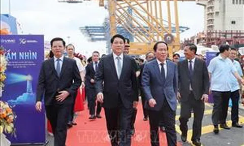 Chủ tịch nước Lương Cường dự Lễ khánh thành bến số 3, số 4 - Khu bến cảng Lạch Huyện