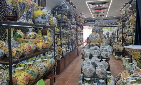 Bảo tồn gắn với phát triển du lịch làng nghề Bát Tràng: Hướng đi cốt lõi và bền vững