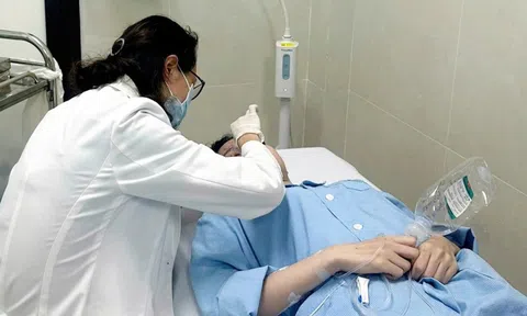 Cô gái trẻ sốc phản vệ, nguy cơ hoại tử mũi sau thẩm mỹ