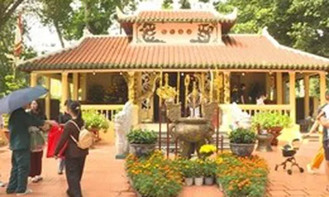 Người trẻ tìm về cội nguồn dân tộc qua những ngôi đền thờ Vua Hùng giữa lòng TP Hồ Chí Minh