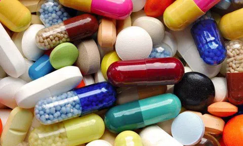 Sản xuất và buôn bán thuốc giả, khung hình phạt cao nhất là gì?