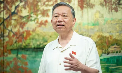 Tổng Bí thư: Tại sao có tiền không tiêu được, phải vay nước ngoài?