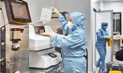 Việt Nam và Nga ký kết thỏa thuận chiến lược về chuyển giao công nghệ vaccine mRNA điều trị ung thư