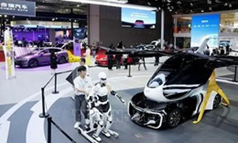 Triển lãm ô tô Thượng Hải 2025: "Đấu trường" rực lửa của kỷ nguyên xe điện