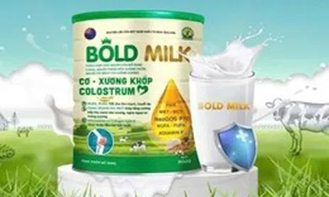 TP Hồ Chí Minh: Phát hiện một nhà thuốc có kinh doanh sữa giả