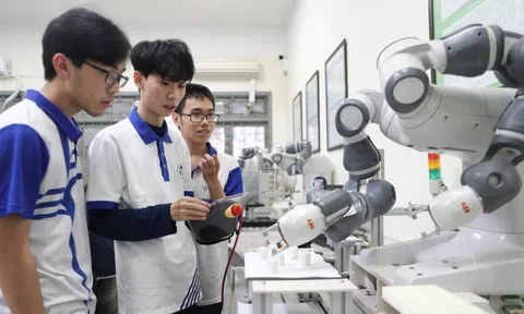 Phát huy vai trò tiên phong trong phát triển khoa học và công nghệ